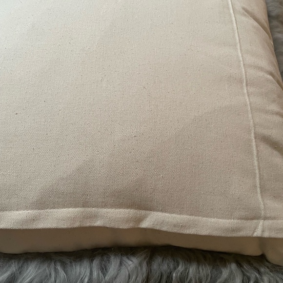 West elm fur pillow - Picture 5 of 10